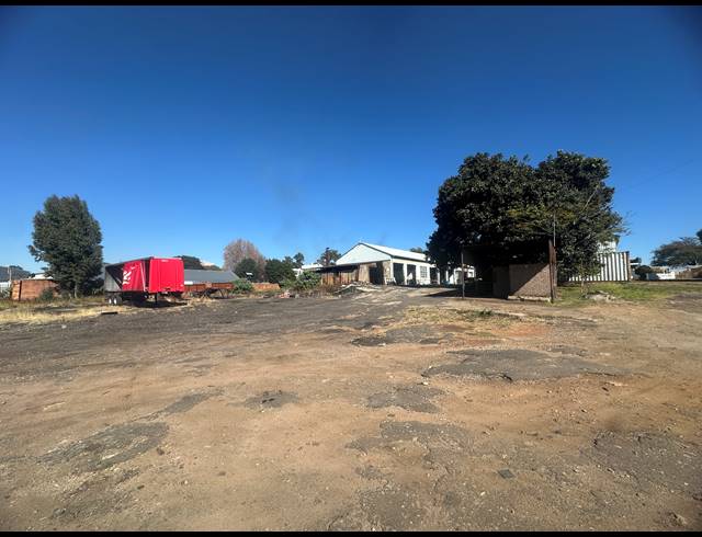 4,773M² WAREHOUSE FOR SALE IN CHLOORKOP